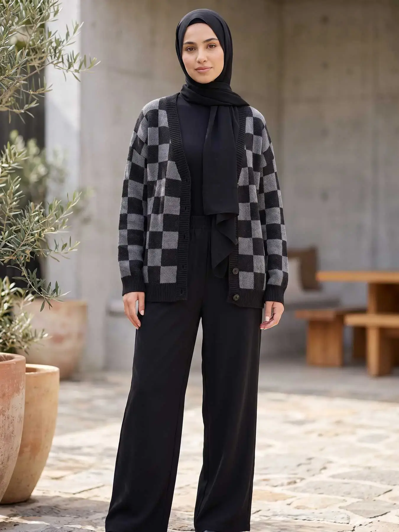 New Loose Fit Elegant Outdoor Women's V Neck Single Button Checkered Plaid Casual Cardigan, Knit Fabric, Spring Y2K Goddess Style, Festival Commute Fashion