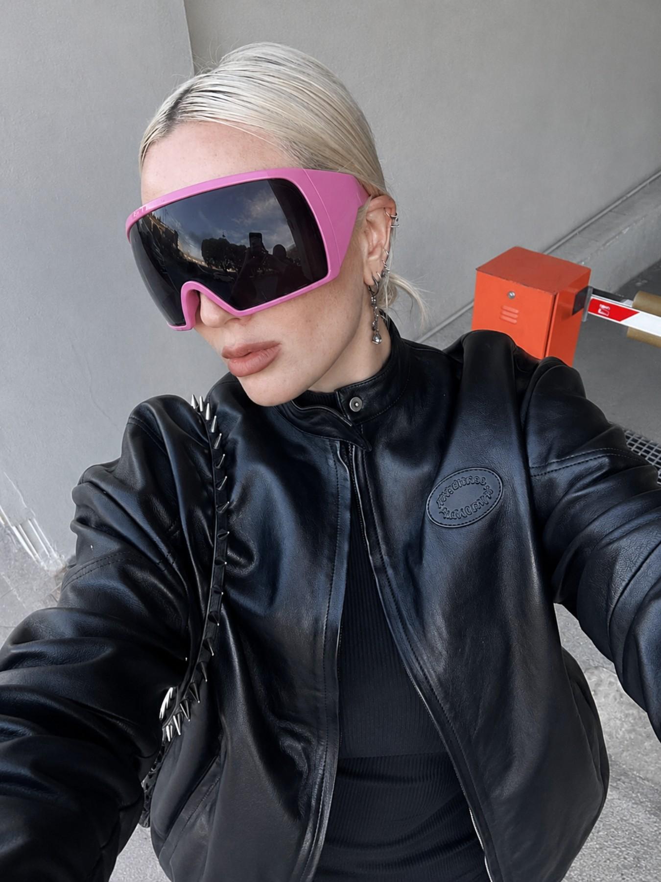 Oversized Futuristic Cyberpunk Aesthetic Style Glasses, Women's Stylish Wraparound Frame, Cool European & American College Vibe, Essential for Back to School, Wraparound Sunglasses, Oversized Trendy Sunglasses