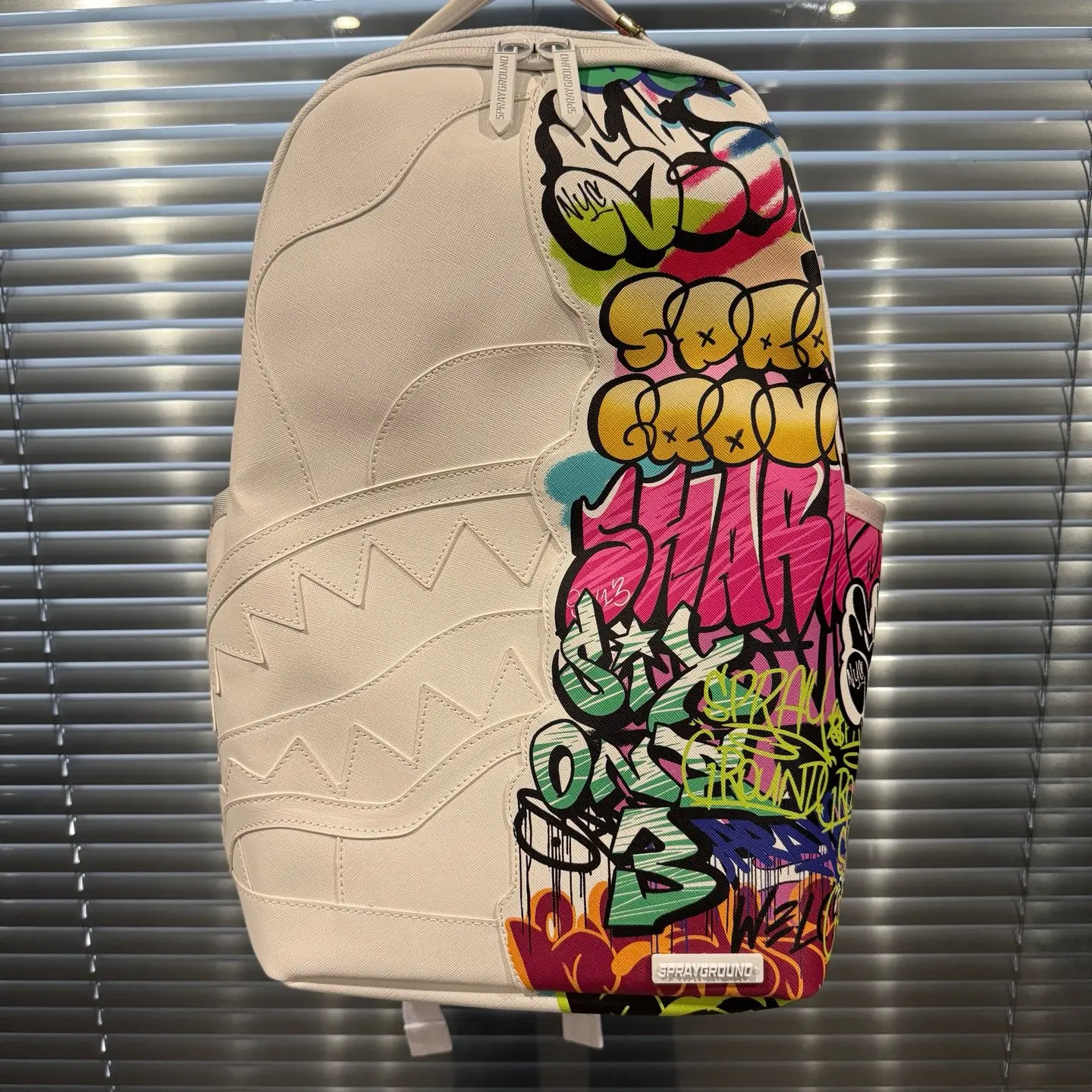 SPRAYGROUND SG Half-Graffiti Splicing Shark Mouth PVC Backpack, Unisex Couple Backpack