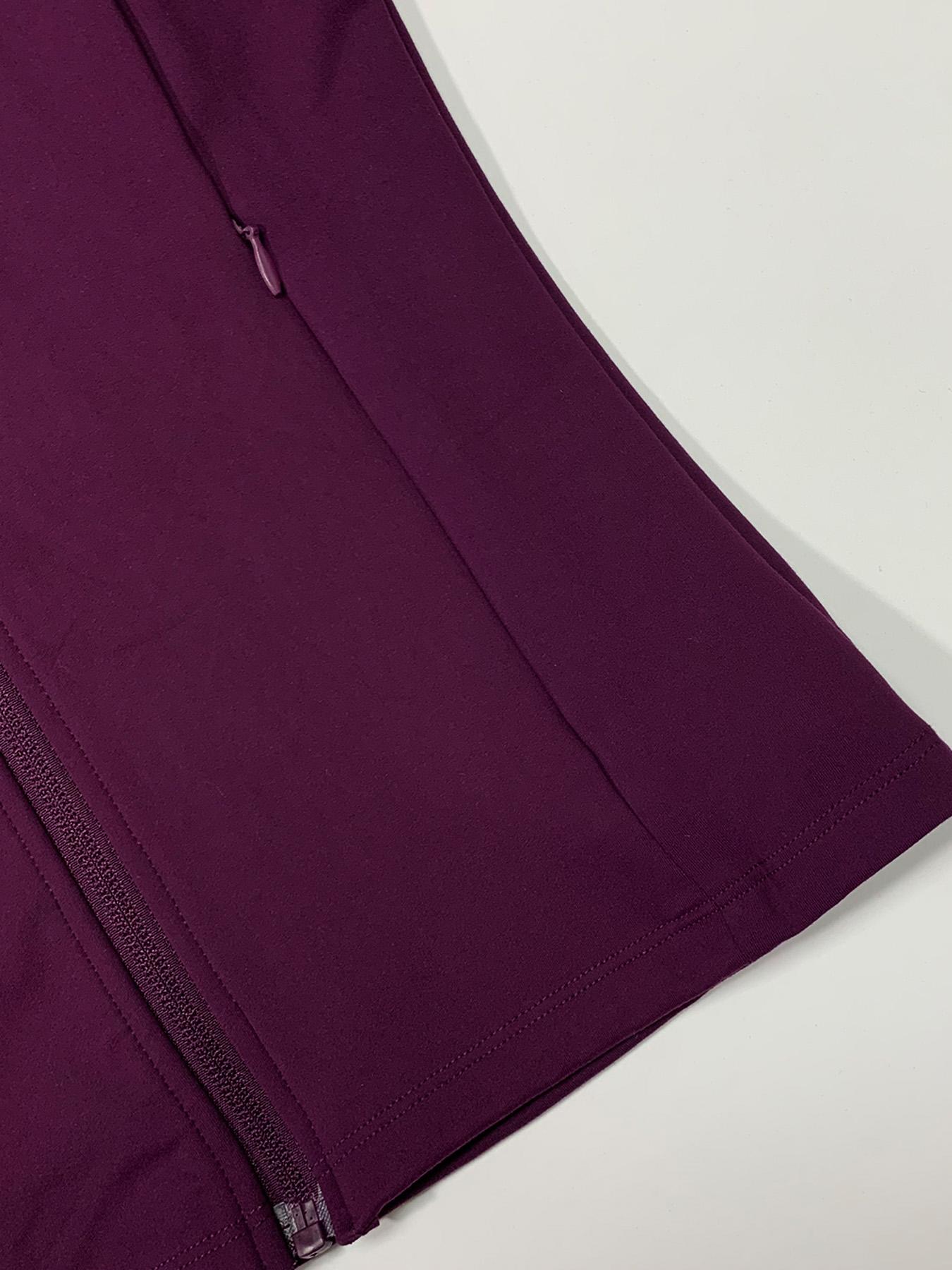 Women's Stand Collar Zipper Yoga Jacket, Windproof Slim Fit Long Sleeve Running Outerwear, Pockets Design, Polyester Spandex Fabric Only Jacket,jackets for women, Sports Yoga Jacket