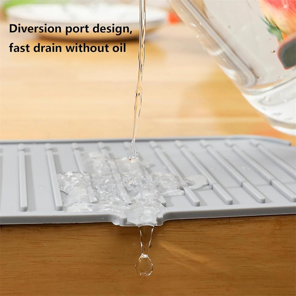 Silicone pad, silicone faucet water collection pad, kitchen sink anti-leakage drying pad, anti-slip drainage and splash-proof guard water collection pad, exquisite faucet kitchen accessories, household appliances, dishcloth holder
