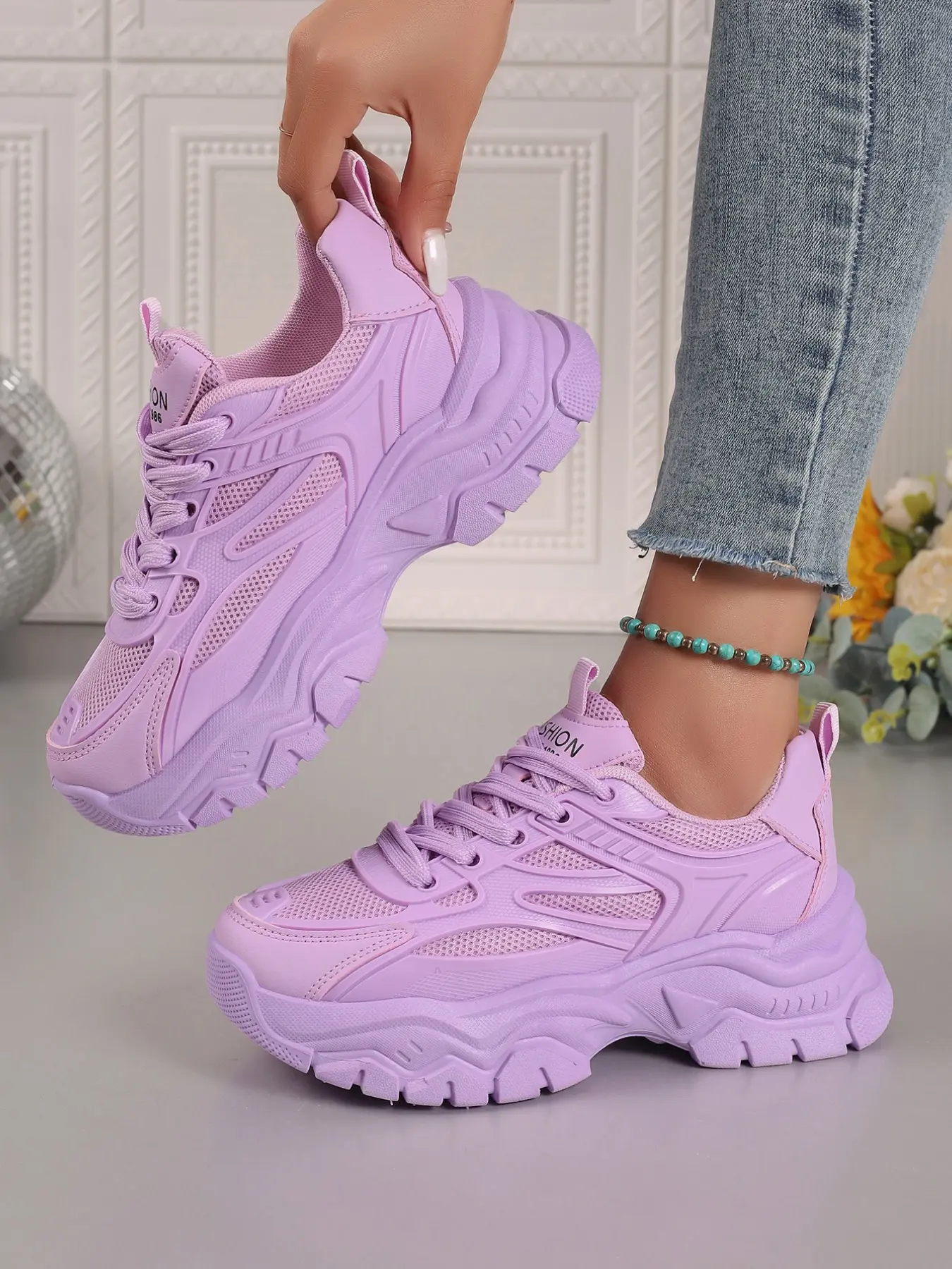 Trendy Thick Sole Dad Shoes, Lightweight Shock Absorption, Perfect with Pants and Skirts, Stylish and Comfortable Footwear