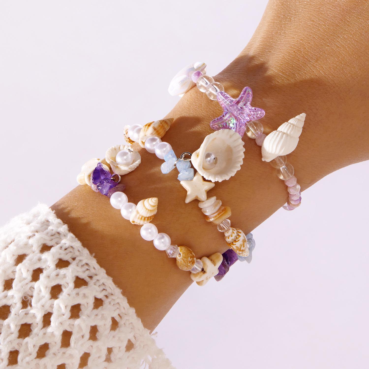 Summer Beach Inspired Handmade Shell Bracelet with Seashell Sea Star Beads for Women Stylish Ocean Themed Jewelry Lightweight Comfortable Adjustable Fit Trendy Vacation Accessory