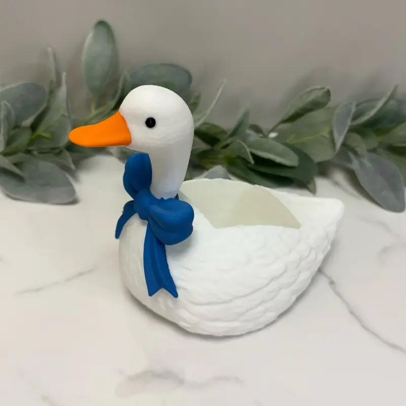 Goose with Bow Soap Holder for Bath and Body Works Foaming Hand Soap, 3D Printed Design, Unique Bathroom Accessory, Durable Material