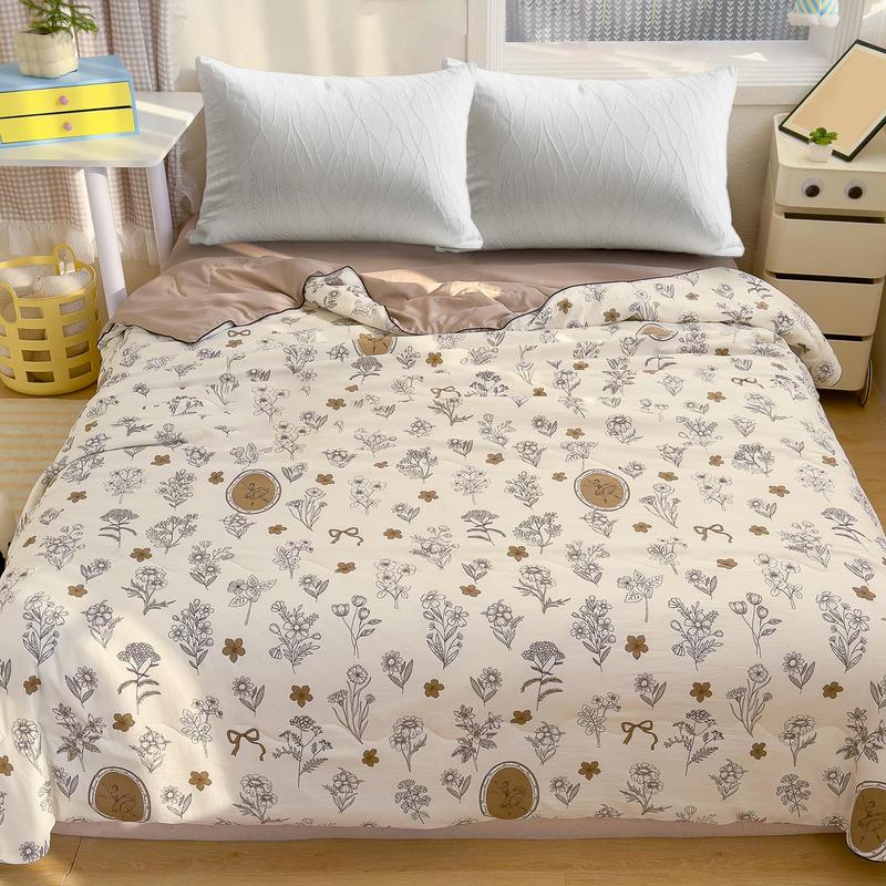 1pcs of small floral print summer quilt, super soft and skin-friendly air-conditioned quilt, suitable for use in all seasons, bedrooms, and living rooms