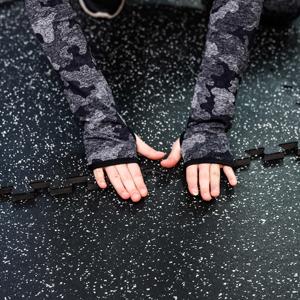 SUPERJARE 0.56 Inch Thick Exercise Equipment Mats, EVA Foam Mats with Rubber Top, Interlocking Rubber Floor Tiles for Home Gym and Fitness Room, Protective Flooring Mat, 24 in x 24 in