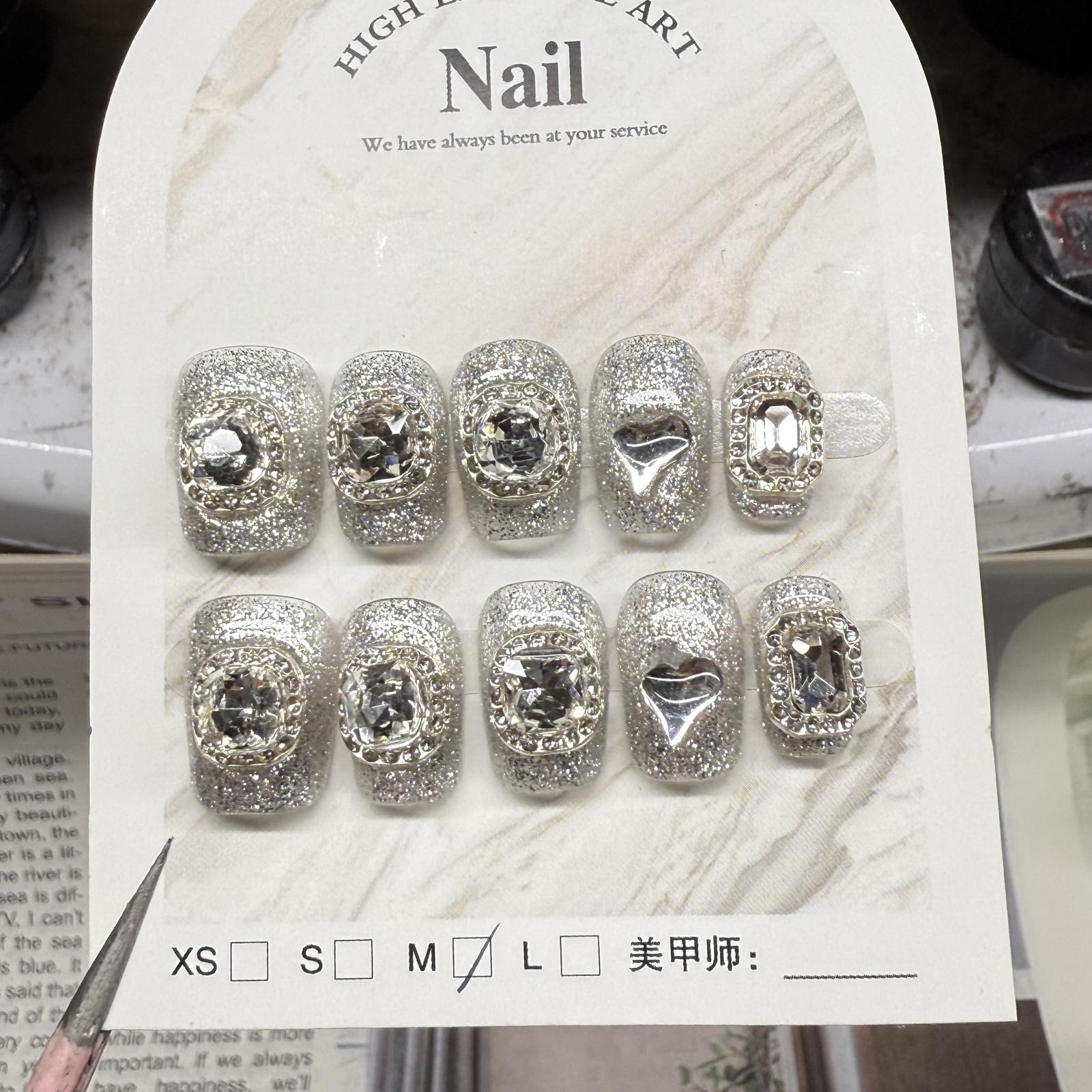 Obsessed With This Luxury Vibe! Custom Bling Silver Glitter Press On Fake Nails, Exquisite Hand-Painted Metal Border Big Diamond & Heart Diamond Design, TikTok Viral Blogger Favorite