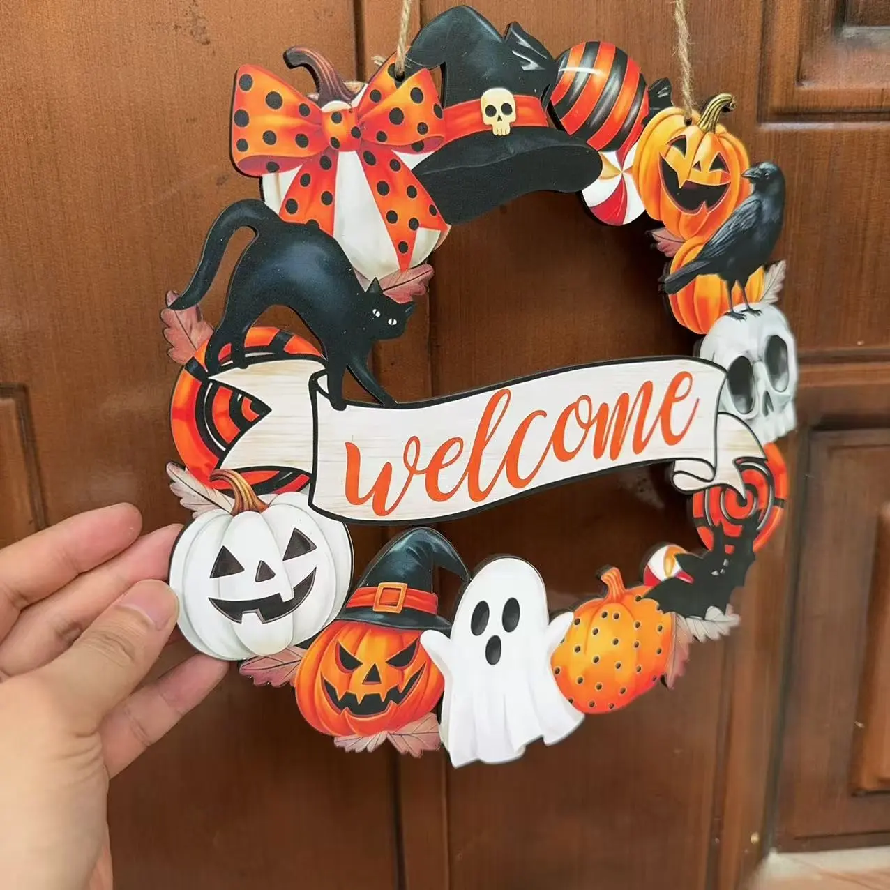 Halloween welcome wreath sign, 11-inch wooden door hanging pumpkin, ghost and bat, simple Halloween welcome wreath wooden sign front door hanging, holiday party, family and porch decoration, Decorative Ornament, Festive Decoration