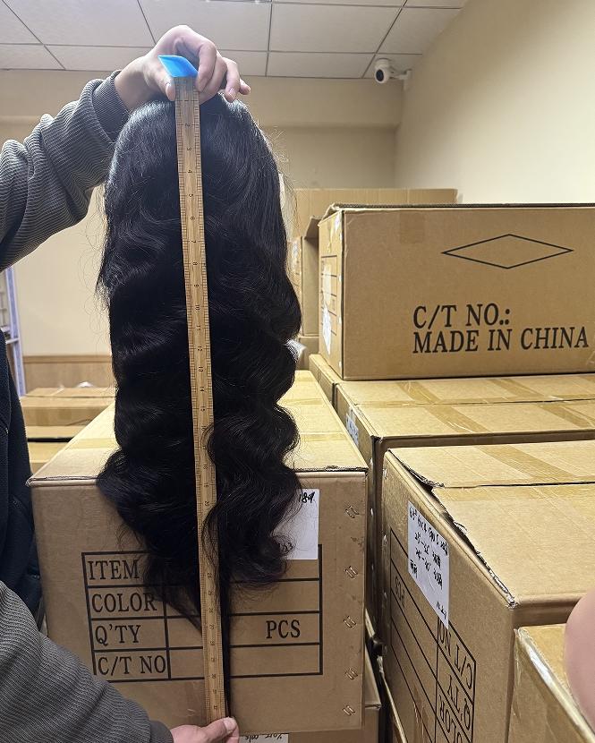 Tuneful HD Transparent 13x6 Lace Front Hair Wigs P4/27 Highlight Raw Brazilian Body Wave Pre Plucked Human Hair Wig 180 Density 99j Lace Frontal Wigs For Women Tuneful HD Transparent 13x6 Lace Front Hair Wigs P4/27 Highlight Raw Brazilian Body Wave Pre Plucked Human Hair Wig 180 Density 99j Lace Frontal Wigs For Women