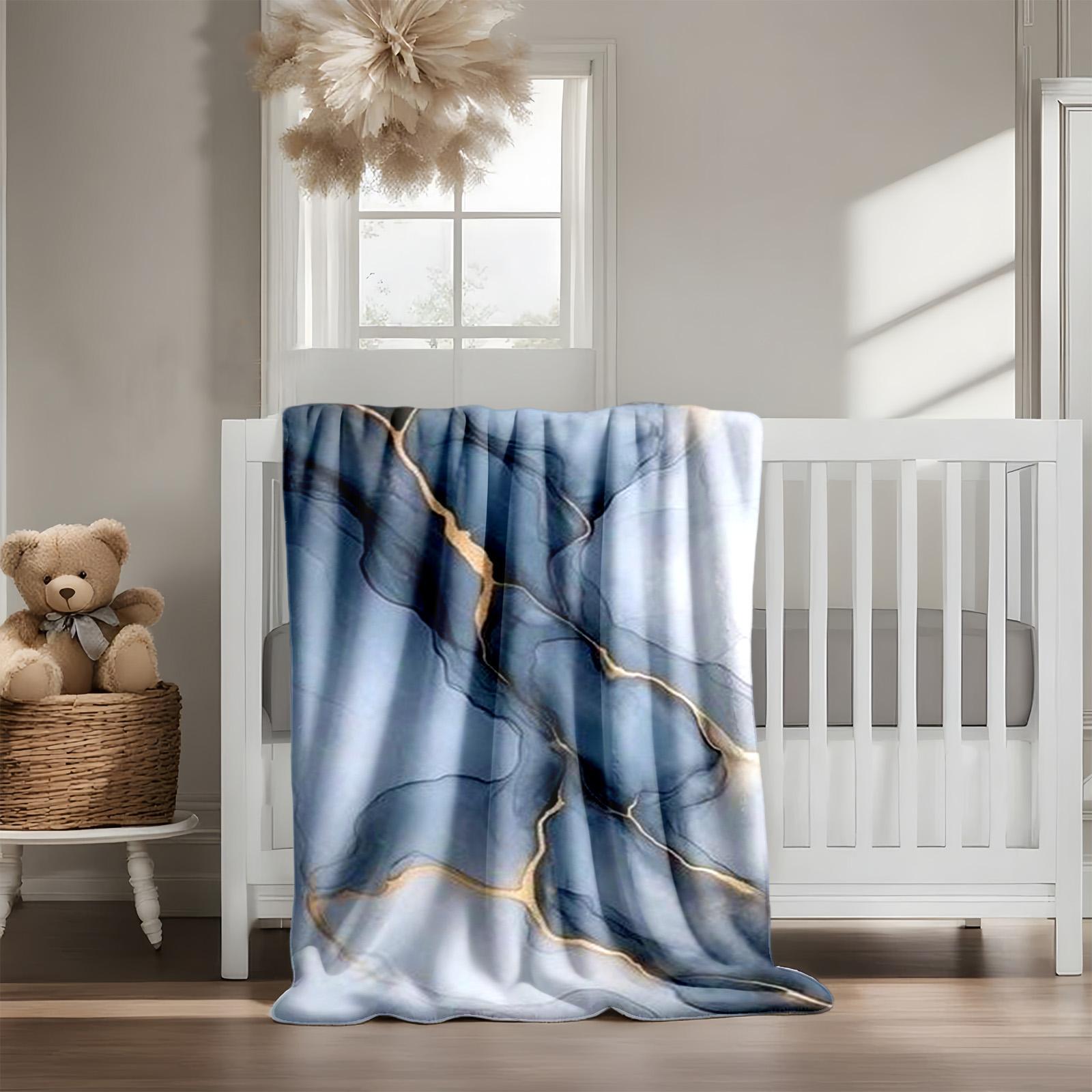 1 piece Blue-gray marble texture with golden crack design themed flannel blanket - All-season flannel blanket, suitable for sofas and beds, super soft and comfortable, modern design, digitally printed pattern, 100% polyester material, machine