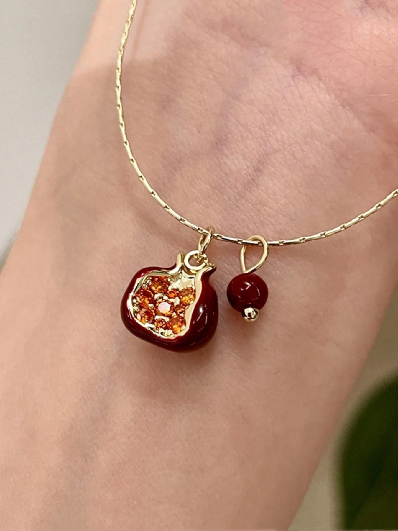Vintage Style Pomegranate Pendant Necklace, Fashion Elegant Clavicle Chain, Party Jewelry, Daily Wear, Birthday Gift, Stylish Versatile Jewellery, Dainty Boho Necklace, Jewelry Design