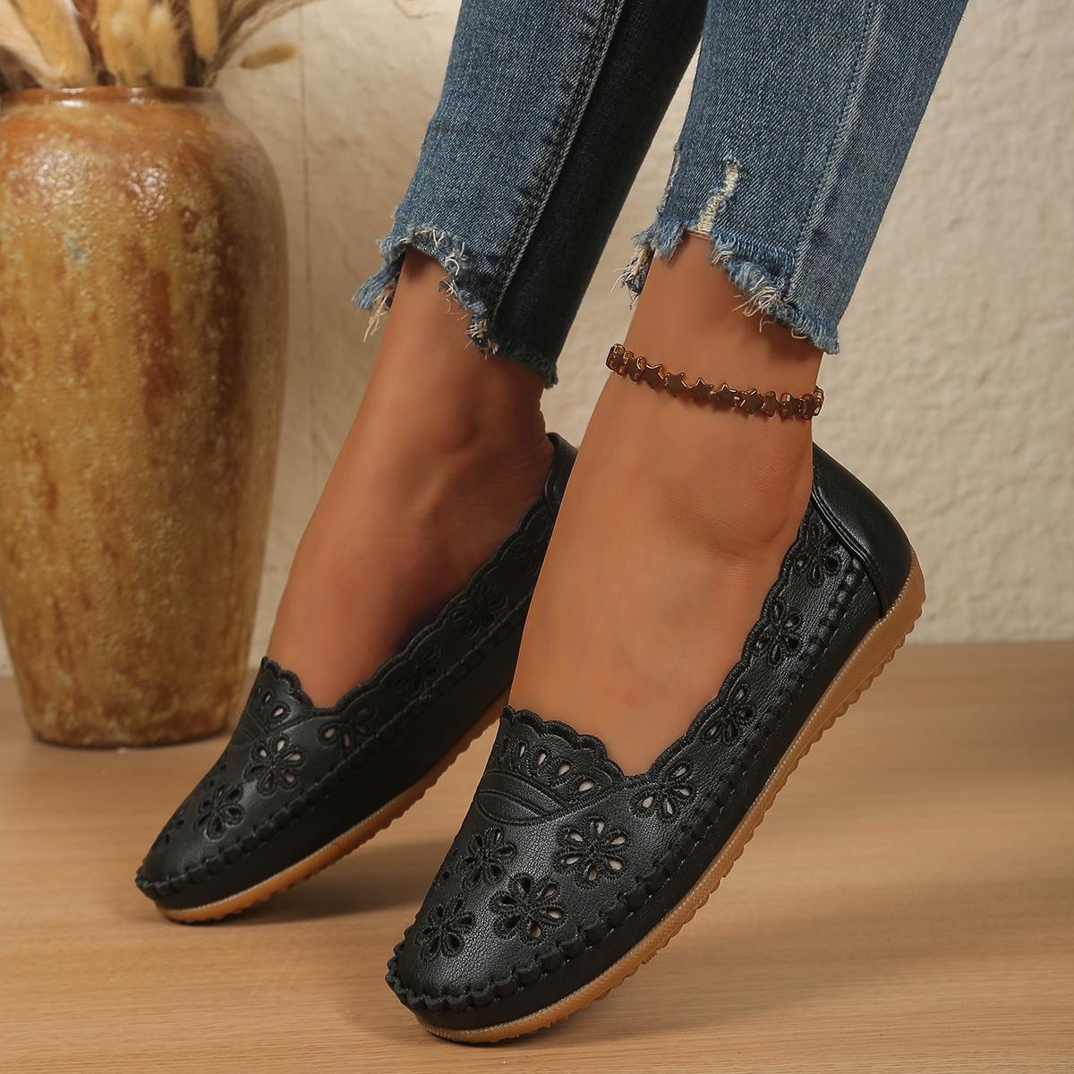 Goreyodoly Womens Wide Fit Round Toe Casual Slip On Flats, Breathable Slip Ons, Hollow Floral Lightweight Comfortable Walking Shoes All Season Office Travel Commuting Home Wear Soft Cushioned Insole Rubber Slip Resistant Durable Versatile Footwear