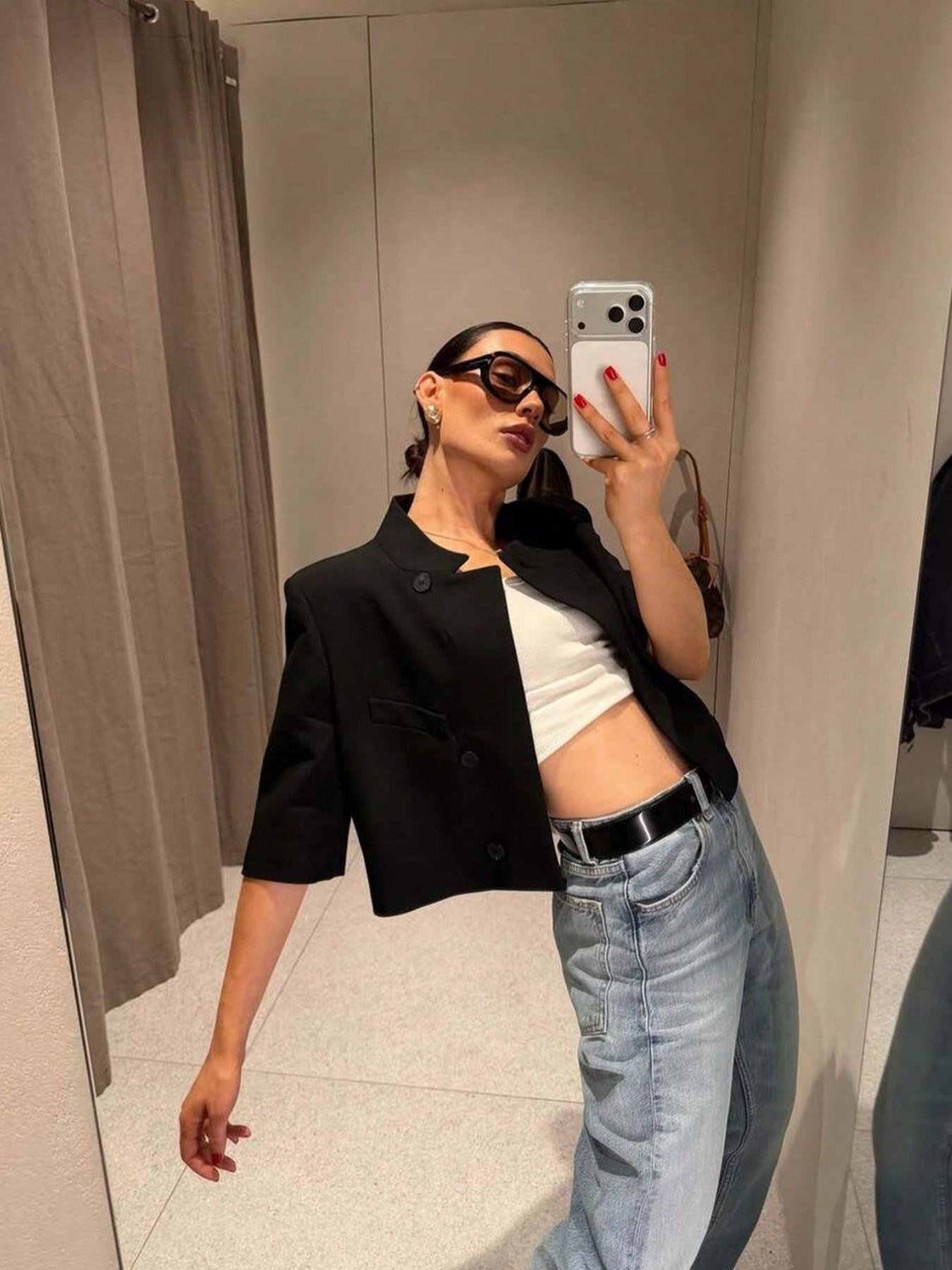 Women's Regular Fit Short Sleeve Solid Slim Blazer, Formal Business Suit Jacket for Ladies, Graduation Dress, Elegant and Professional Outerwear, Minimalist