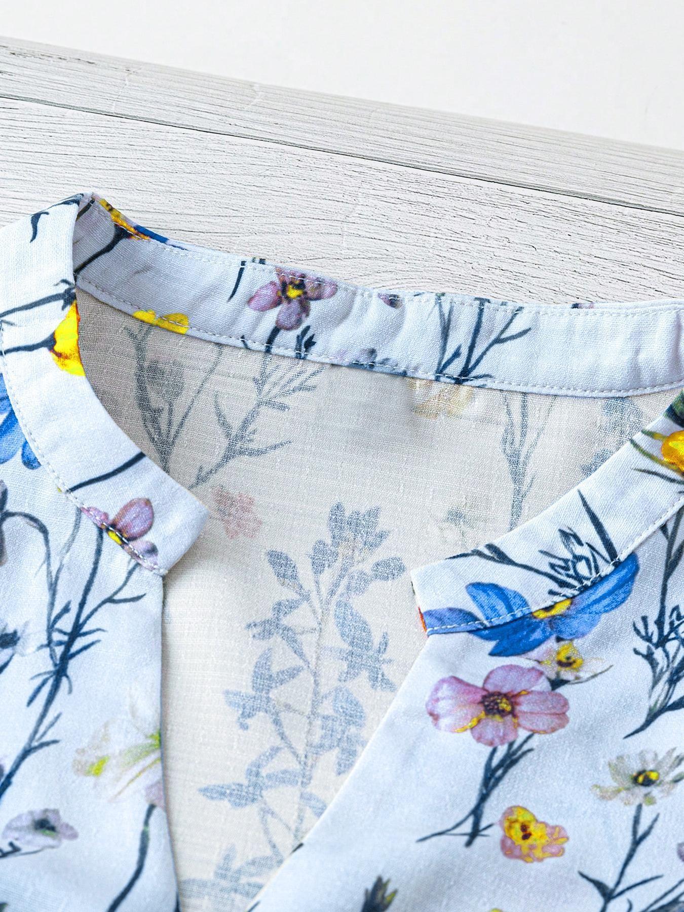 Fresh Wildflower Print V-Neck Bubble Sleeve Loose Doll Top, Casual Vacation Plus Size Shirt, Women's Fashion Blouse, Womenswear