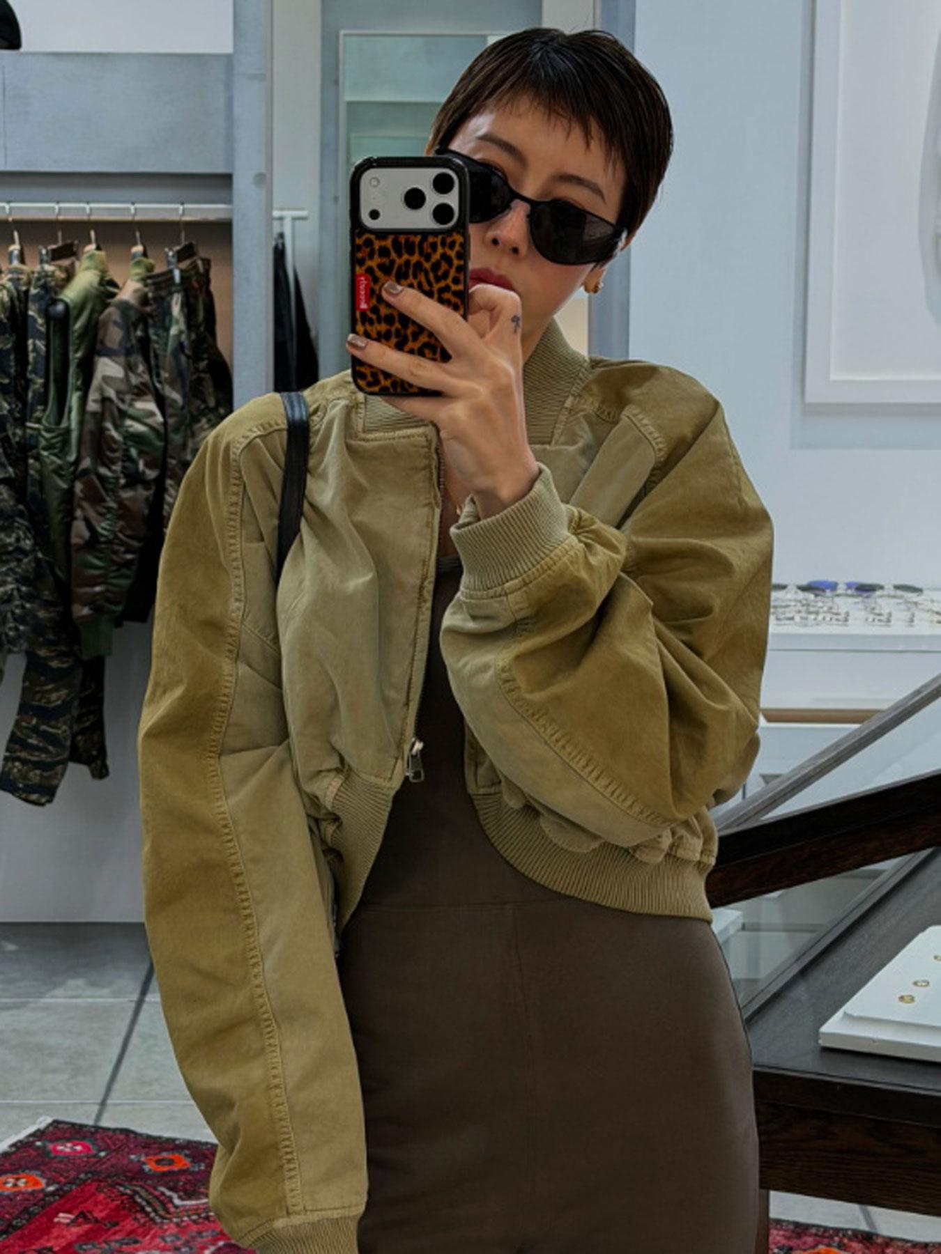 Women's Olive Green Loose Cropped Basic Bomber Jacket, Casual Zipper Coat, Vintage Casual Full-Zip Outerwear with Ribbed Collar & Cuffs, Side Pockets, Streetwear Layering Coat for Spring & Summer