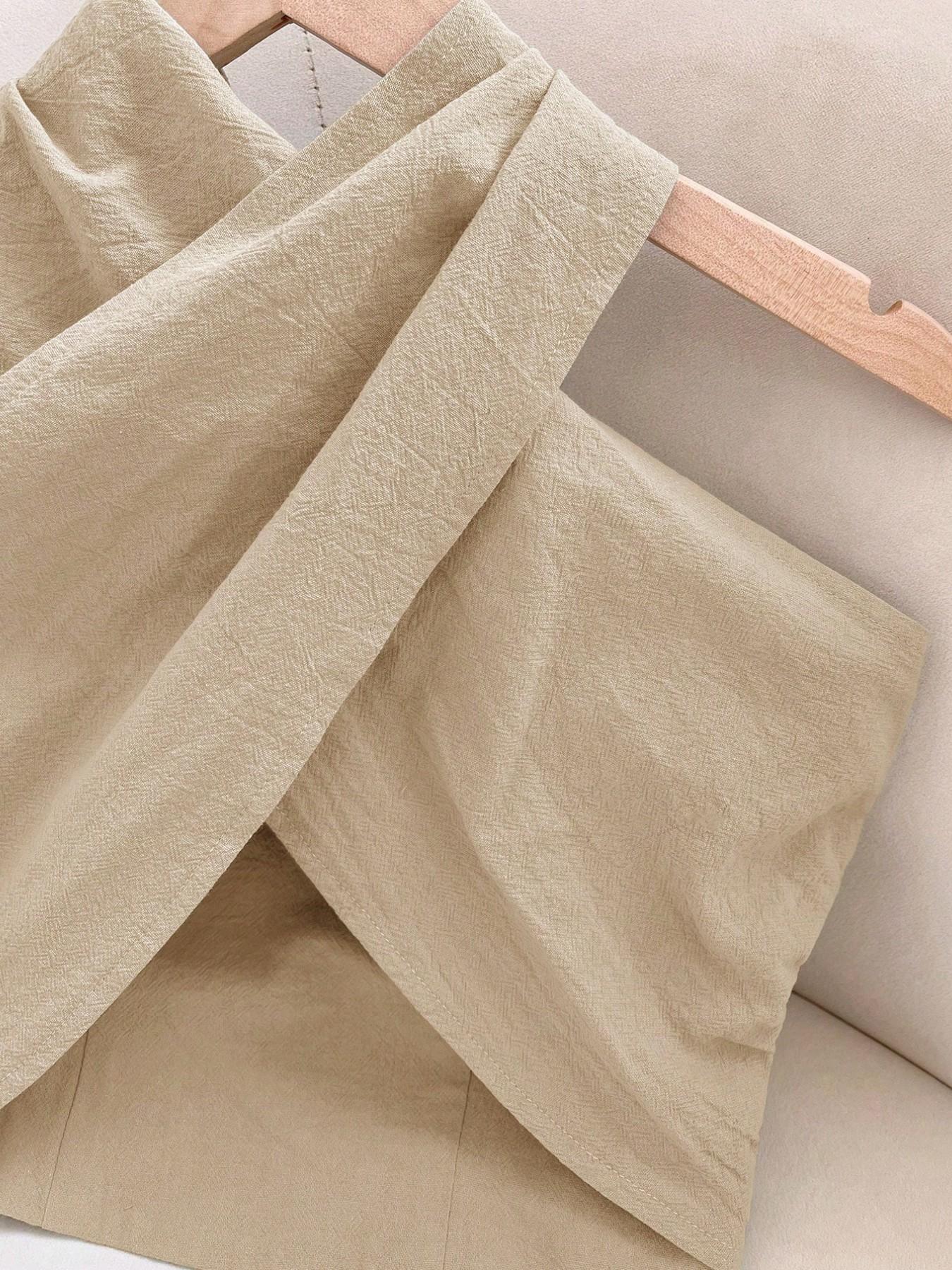 Women's Solid Color Short Cropped Sleeveless Cross Backless Halter Top, Adjustable Straps, Perfect for Vacation, Date Night, Party Wear