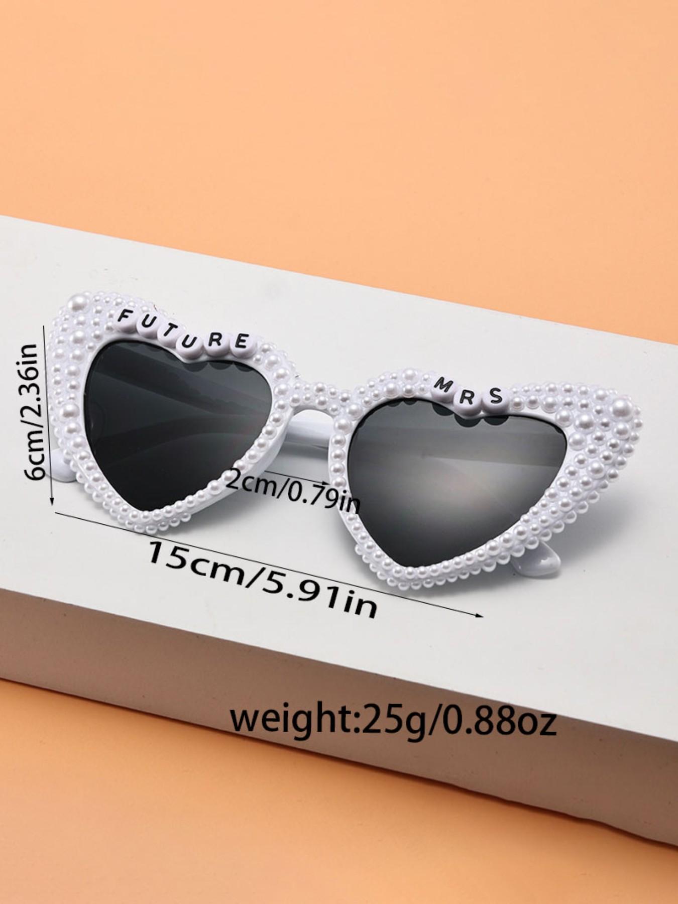 Future Mrs Pearl Heart Sunglasses, Perfect for Bachelorette Parties, Wedding Photoshoots, Stylish Sun Protection Glasses