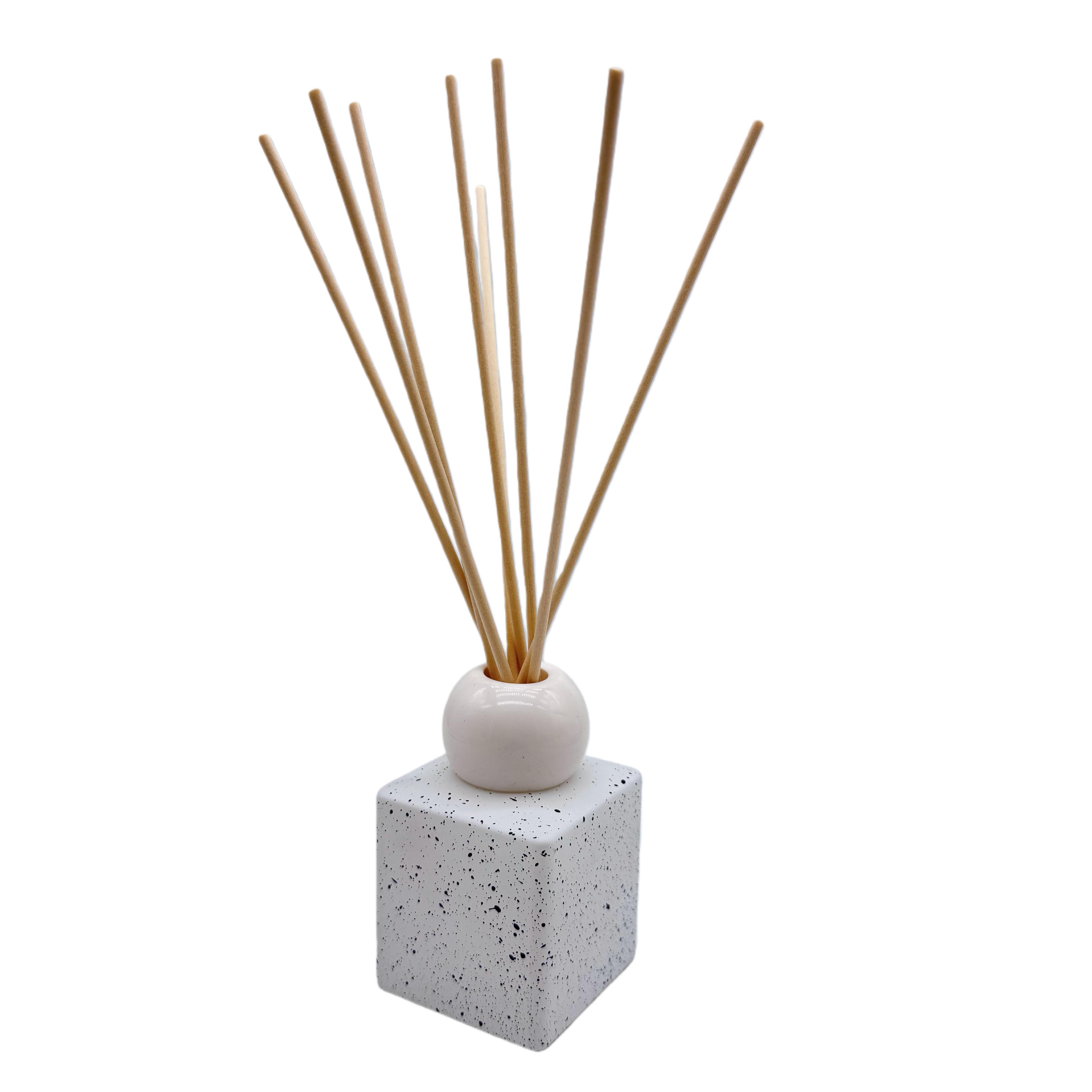 Classic // Reed Diffusers, Wave-Shaped Fragrance Reeds for Large Capacity Diffusers, Elegant Home Aromatherapy Accessories