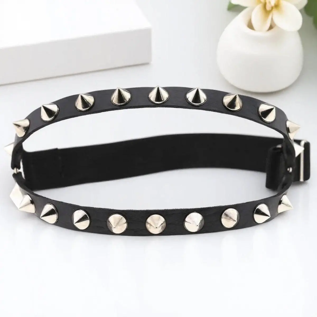 Punk Hip Hop Leather Double Row Rivet Garter Belt Sexy Thigh Ring Body Chain Accessories for Women Men Fashion Knee High Socks
