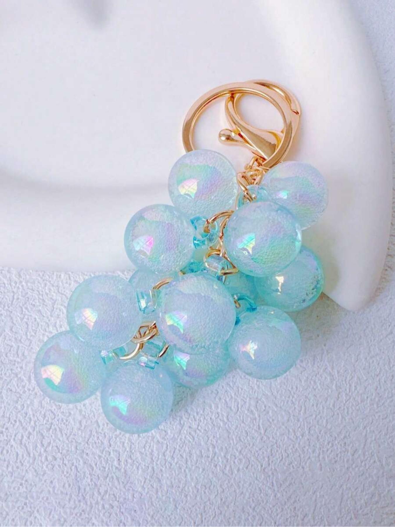 Resin Transparent Beaded Grape Pendant,Grape Keychains Bubble Jelly Grape Cluster Keychains,Decorative Accessories Fruit Grape Bag Chain Pendant Amethyst Grape Charms Schoolbag Decoration Backpack Keychain Gift, Keychain for bags