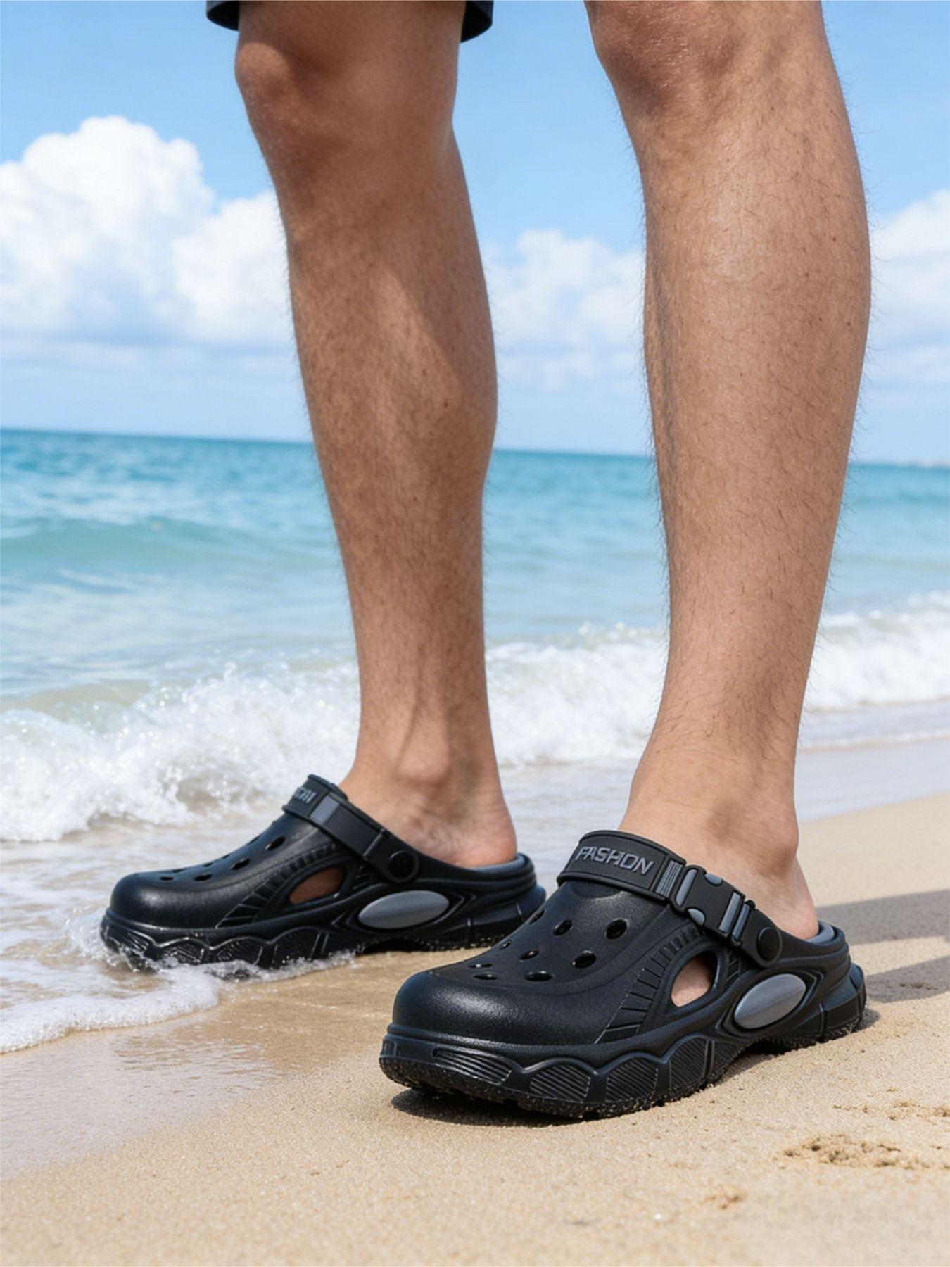 Trendy men's two-tone hole shoes with non-slip soles, quick-drying beach hole shoes, essential for summer seaside vacations and water activities