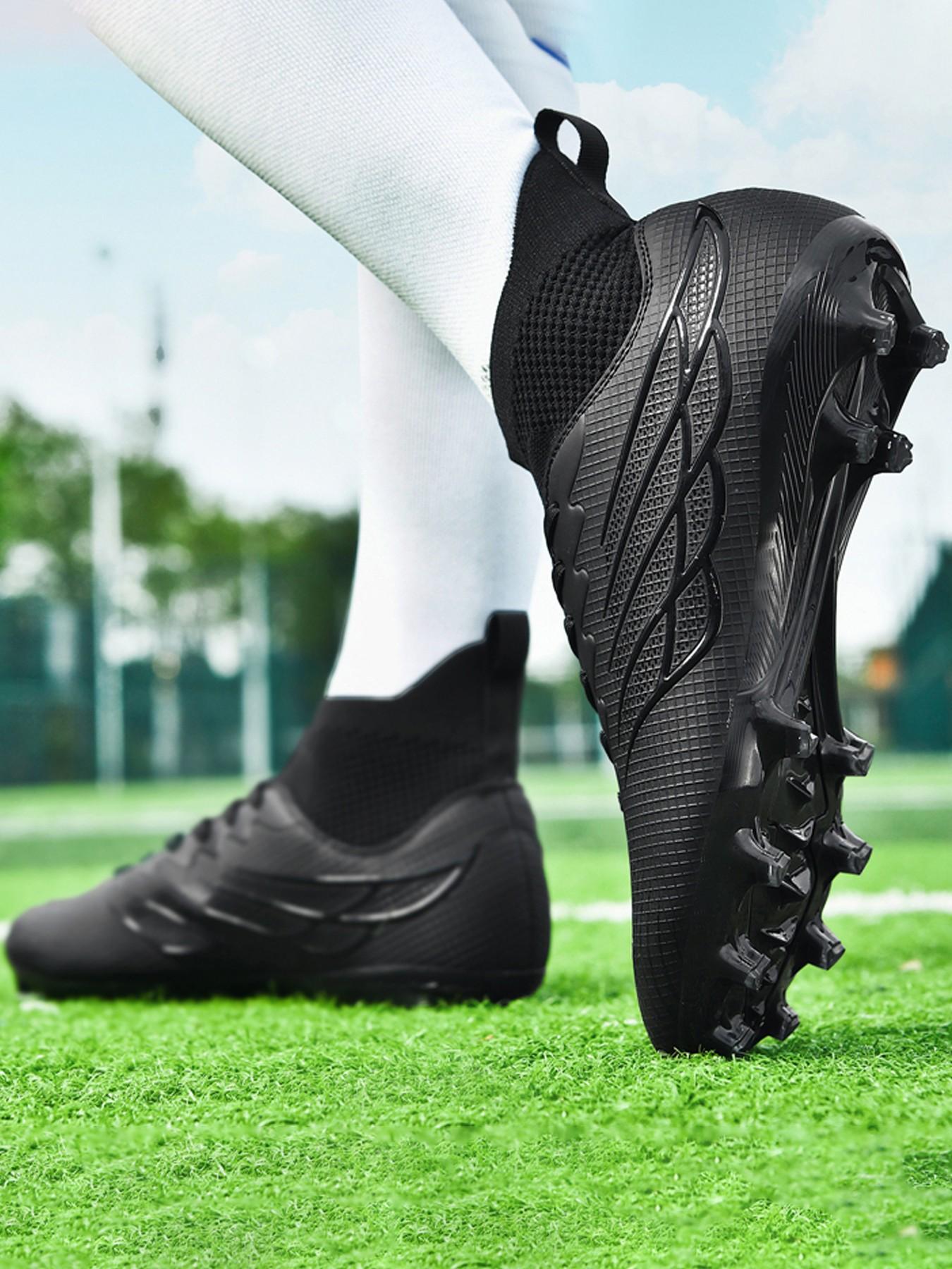 Lace up High Top Football Shoes, Anti-slip Spike Soccer Shoes, Matching Black Football Cleats, Solid Color Outdoor Sports Training Shoes, Men Shoes