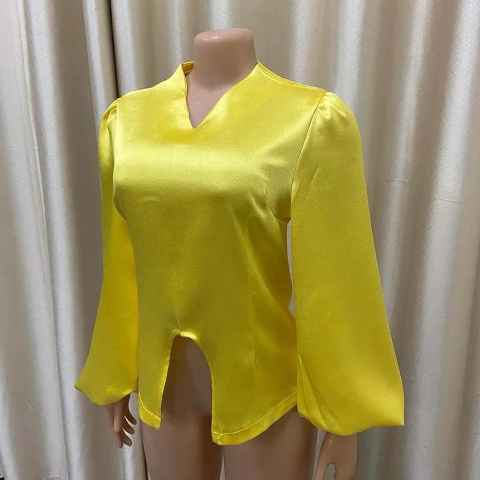 summer spring clothes 2025 new Office Blouse for Women Elegant Stylish V Neck Full Sleeve Front Split Solid Satin Luxury Party Dinner Occasion Shirts Light Top Womenswear Check Gamis Basic Fitted Minimalist Red Blouse_Red