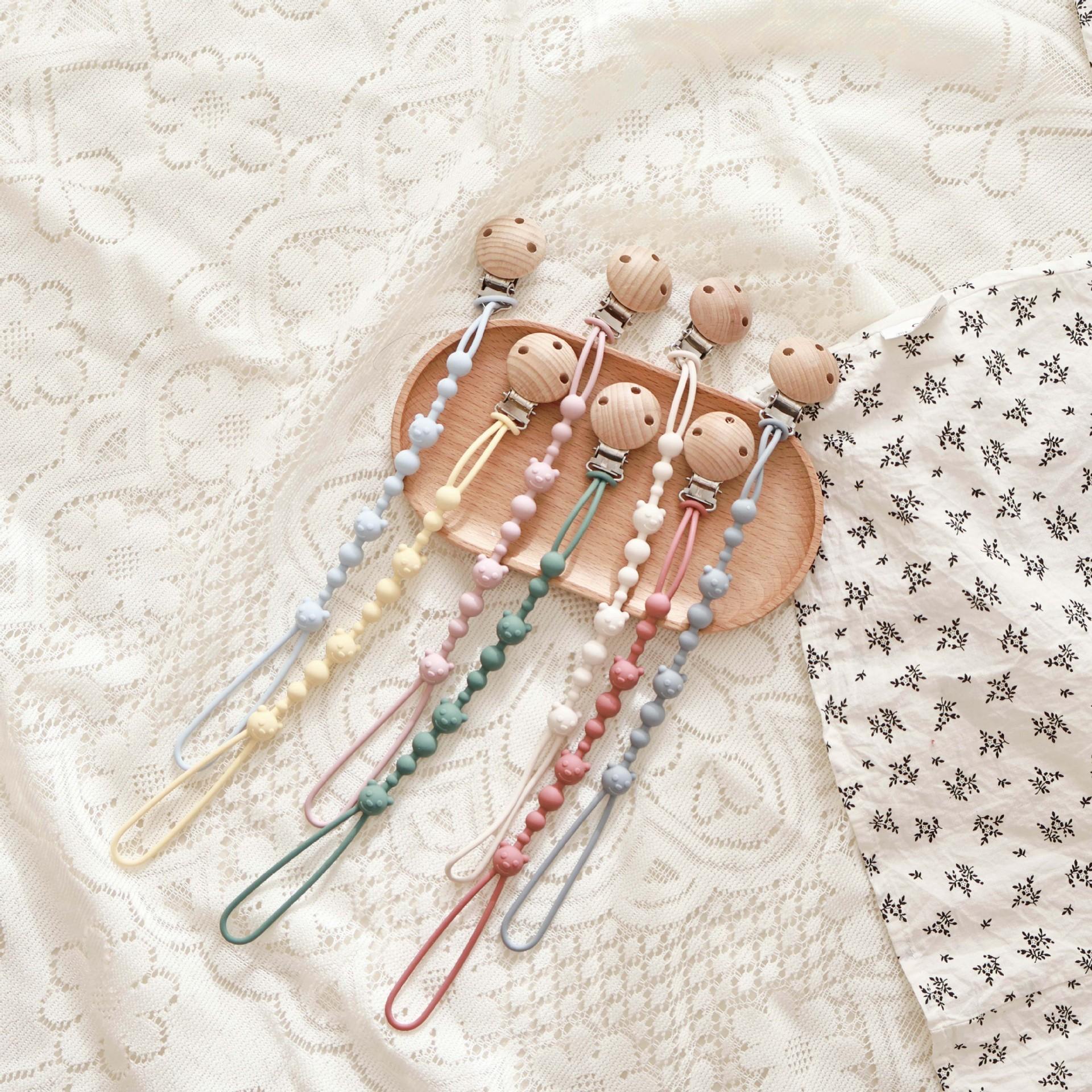 Baby Pacifier Chain, Anti-Drop Silicone Soother Strap, One-Piece Design, Comfortable Teething Relief, Safe & Durable Baby Accessory