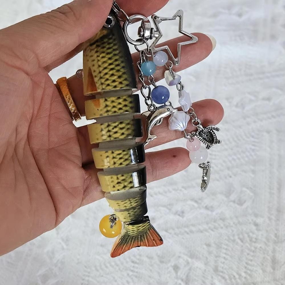 Novelty Fish Keychain, Fishing Enthusiasts Creative Bait Keychain, Jointed Design Fish Keyring with Beaded Charm, Realistic Lure Keychain for Bag Backpack, Good Luck Aesthetic Fish bag Pendant Trinket, Kawaii Keychain Style Accessory