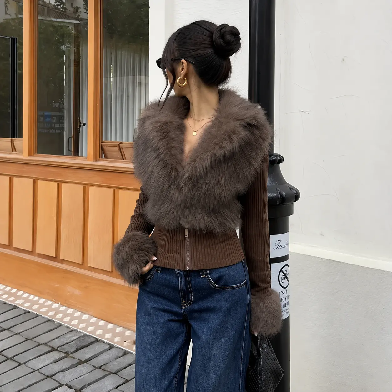 Women’s Faux Fur Trim Ribbed Knit Coat - Plush Collar, Cuff Zip-Up, Long Sleeve, Fitted Waist Y2K Cardigan - Comfortable, Feminine, Everyday Winter Streetwear for Matching Fall Casual Chic Outfits