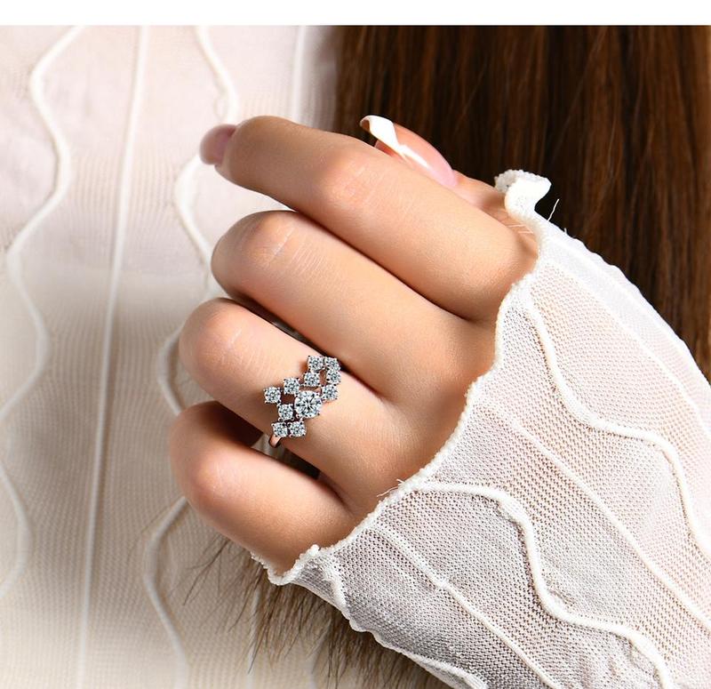 Gorgeous Synthetic Moissanite Ring 1.5CT D Color for Women Birthday Gift Engagement Wedding Fine Jewelry R035