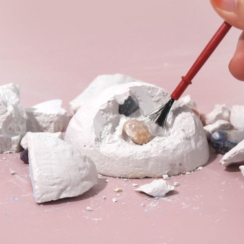 Archaeology Dig Fossil Toy, DIY Blind Box, Educational Puzzle for Kids, Rainbow Gemstones, Perfect Gift for Boys and Girls