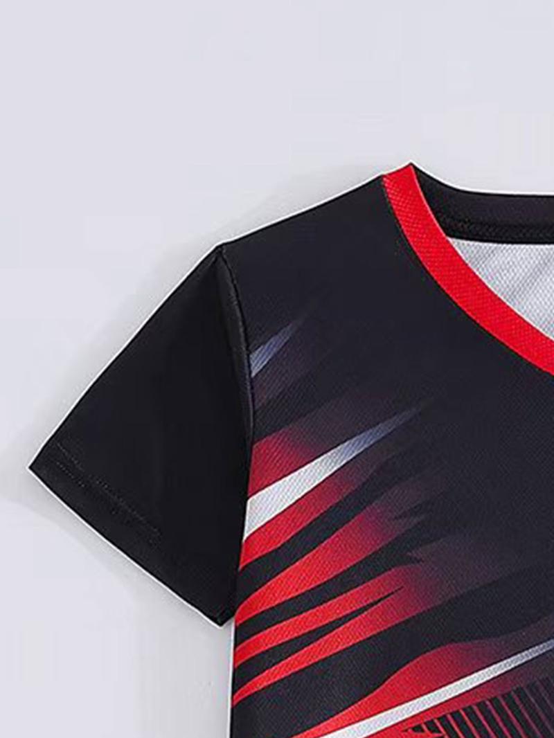 Children's football jersey and shorts set, Sports clothing set - Lightweight and breathable sportswear, with team number 7 and name RONALDO, machine washable, suitable for boys, ideal for football practice and outdoor activities