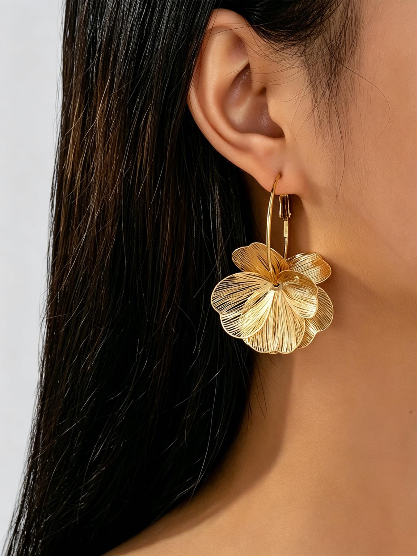 New Cross-Border Luxury Flower Earrings, Fashion Unique Bold Ear Cuffs, Sweet Elegant Jewelry Accessories