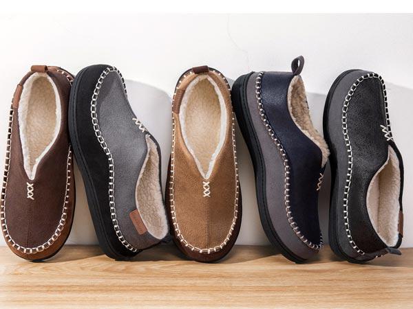 EverFoams Men's Moccasin Slippers – Classic Stylish Footwear with Soft Memory Foam, Comfortable Rubber Sole, and Cozy Fuzzy Sherpa Lining, Perfect for Winter and an Ideal Christmas Gift!