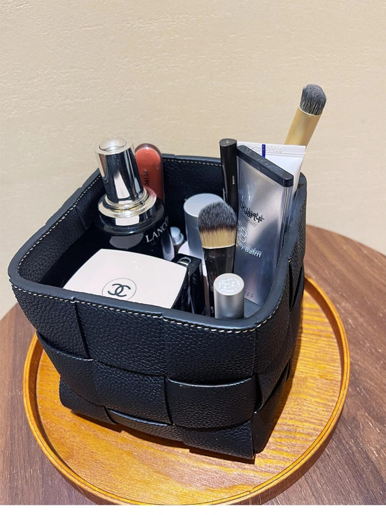 High-Quality top-grain leather Storage Basket, Elegant Makeup Brush Organizer, Perfect for Vanity & Bathroom, Essential for Beauty Bloggers