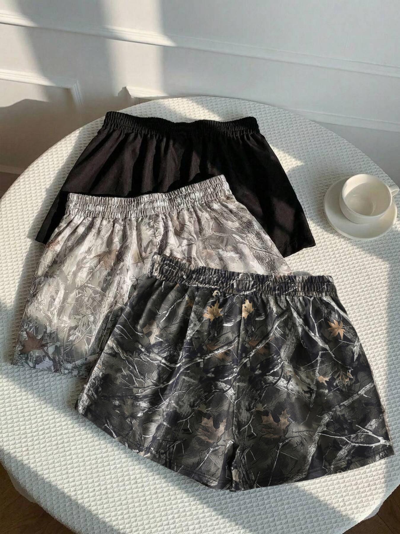Women's Vintage Street Style Dried Branch Maple Leaf Camo Print and Solid Color Loose Sporty Shorts, Summer Casual Comfortable Daily Wear