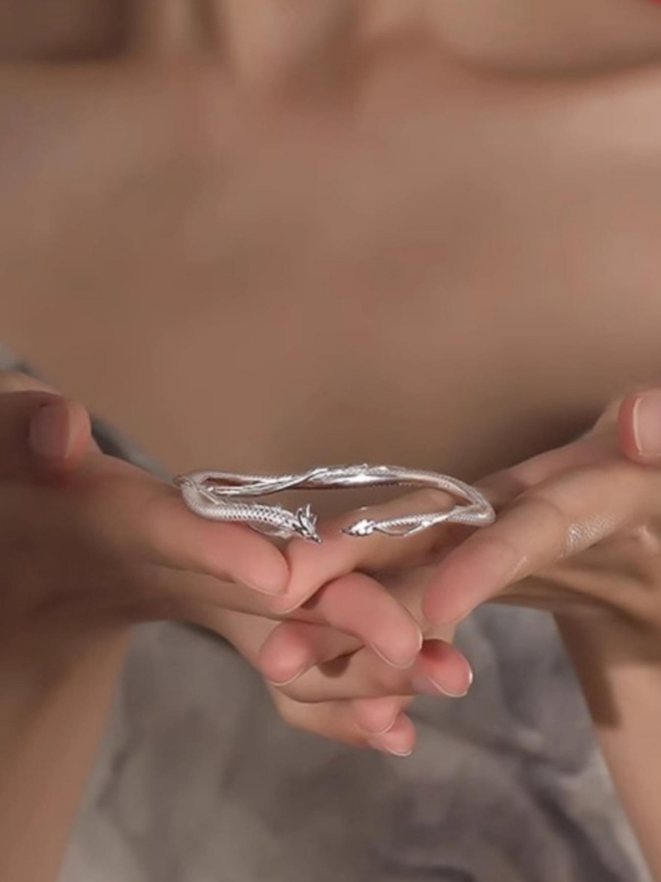 Vintage Dragon Design Adjustable Open Bracelet, Creative and Unique Women's Daily Commute Accessory, Versatile Fashion Jewelry