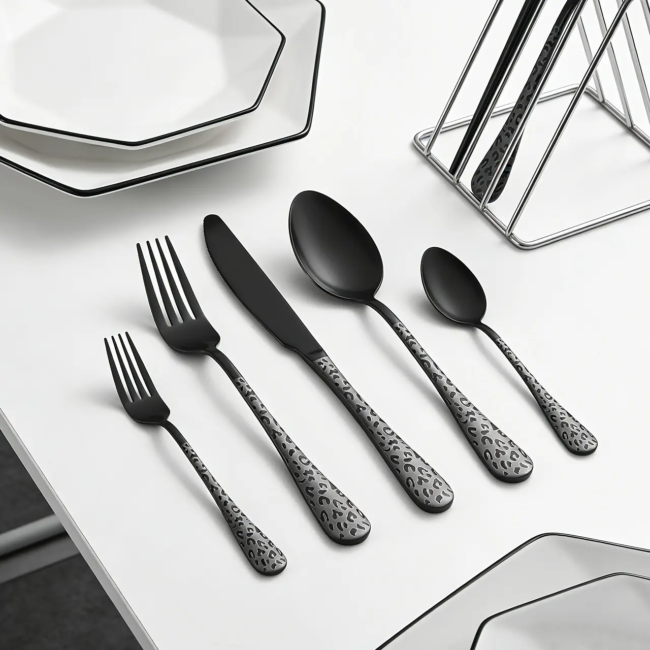 30pcs Stainless Steel Cutlery Set, Laser Leopard Pattern, Dishwasher Safe, Polished Finish, Includes Spoons, Forks, Knives