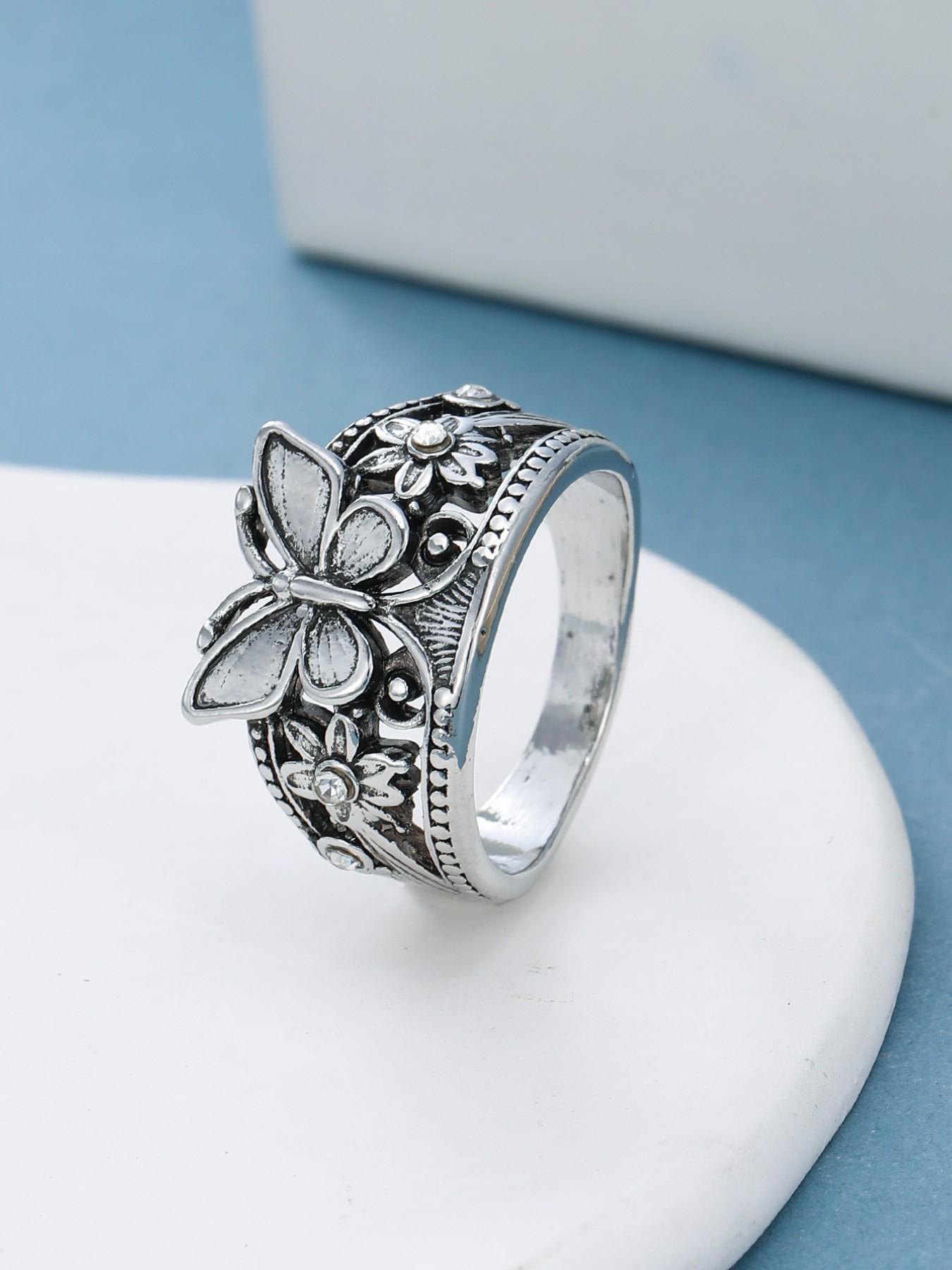 Vintage Hollow Butterfly Flower Ring for Women, Ethnic Style Unique Design, Casual Versatile Party Wedding Jewelry, Boho Wedding Ring Jewelry Rings
