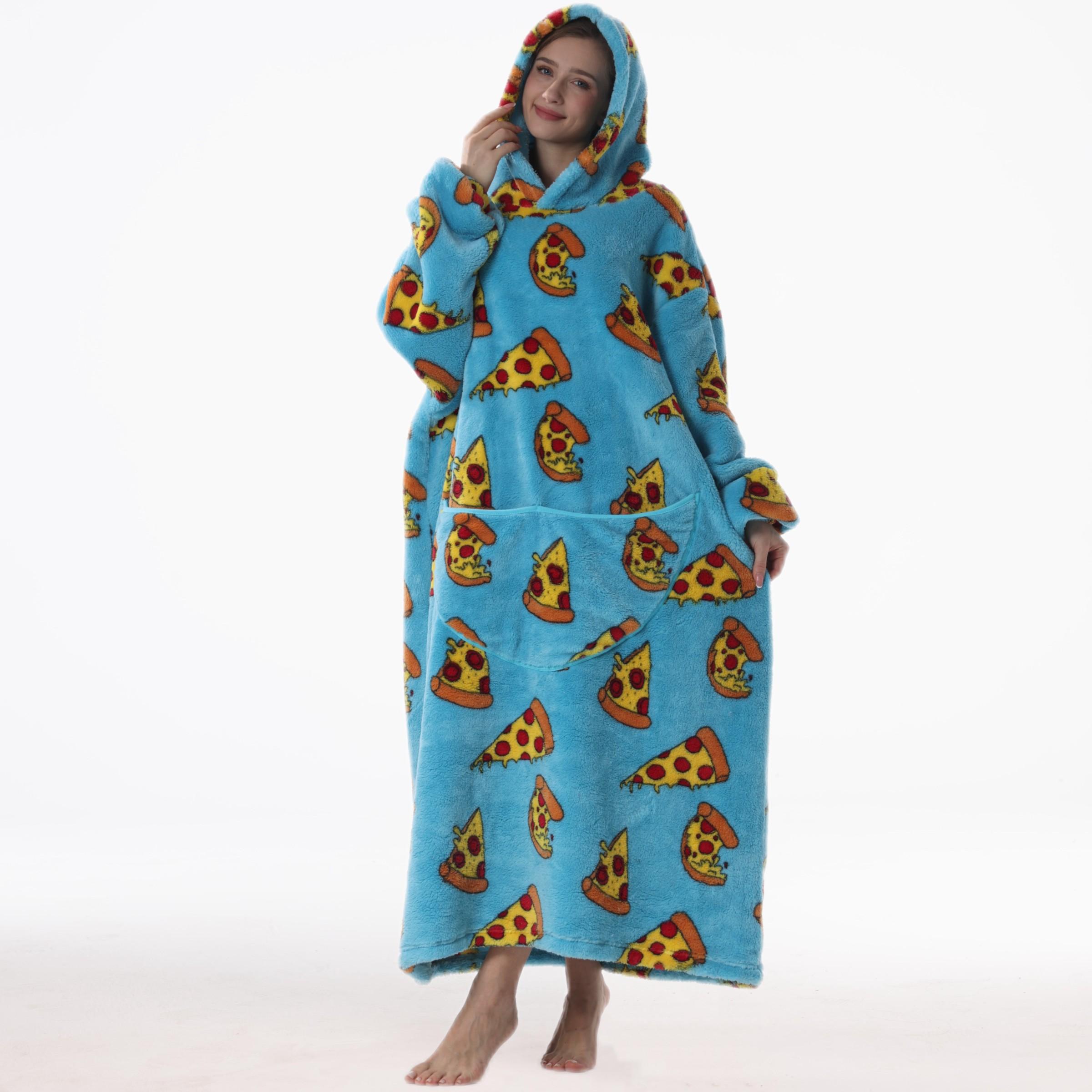 Pizza Pattern Oversized Wearable Blanket Sweatshirt, Soft Flannel Wrap, Unisex Comfortable Bathrobe, Fun Print Design