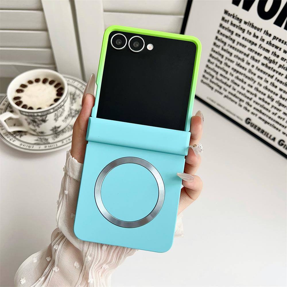 Gradient CD Pattern Phone Case for Samsung Galaxy Z Flip7/6/5/4/3, Wireless Charging Compatible, Hinge Protection, Anti-Slip Foldable Case