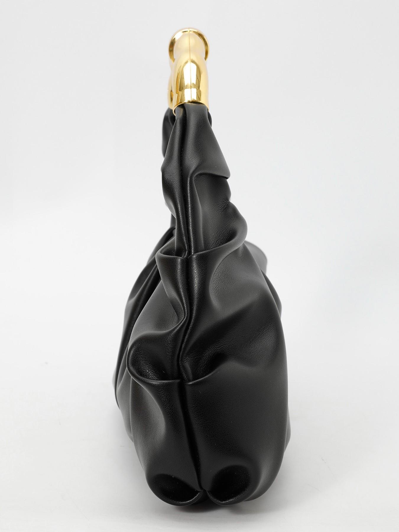 High end light luxury pleated cloud handbag, bamboo ring handle, practical texture, fashionable and versatile handbag, solid color and high quality, versatile item for dating, dinner, commuting and other occasions