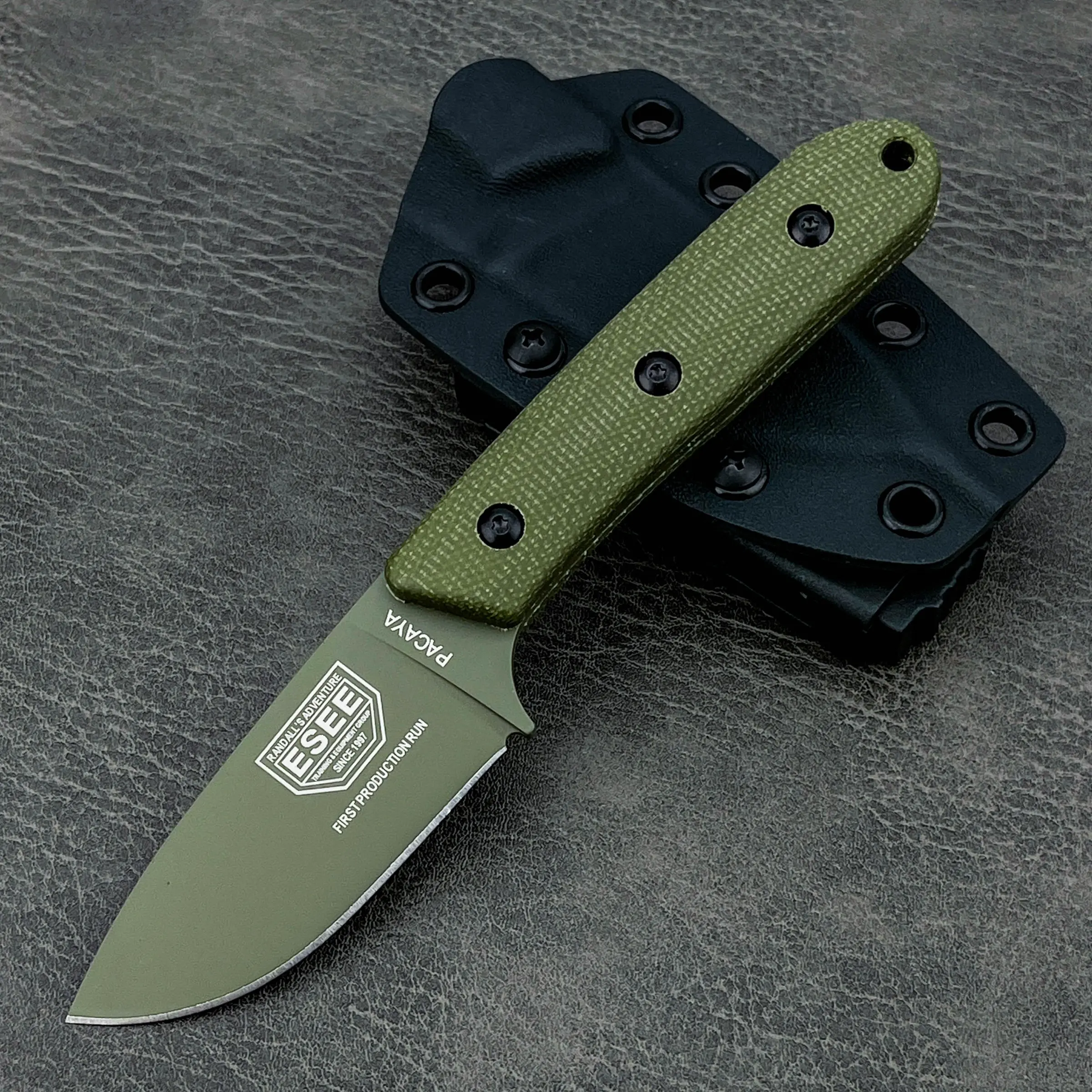 Outdoor Multi-Functional Knife with Fixed Blade, D2 Steel Blade and Micarta Handle, Durable for Camping and Hiking
