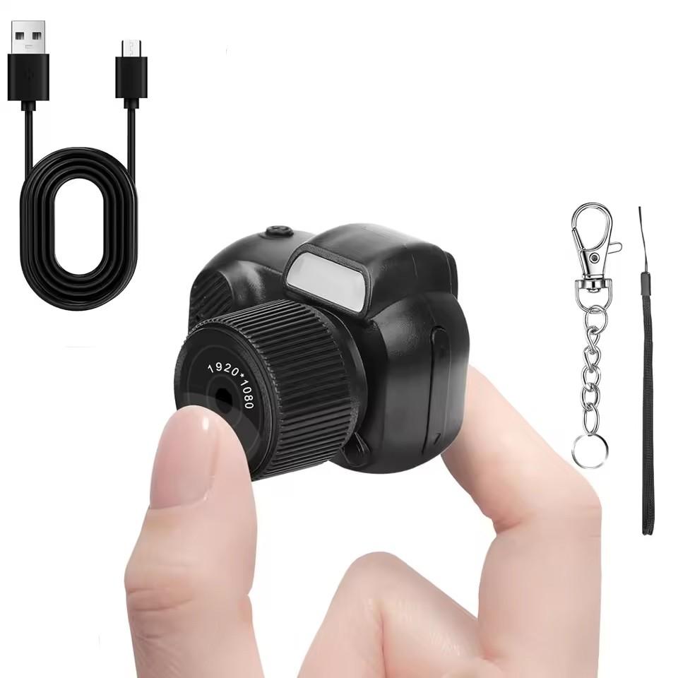 HD 1080P Mini Camera Y3000 Retro Keychain Camera, 0.96 Inch HD Screen, Long Battery Life, Includes 8GB TF Memory Card