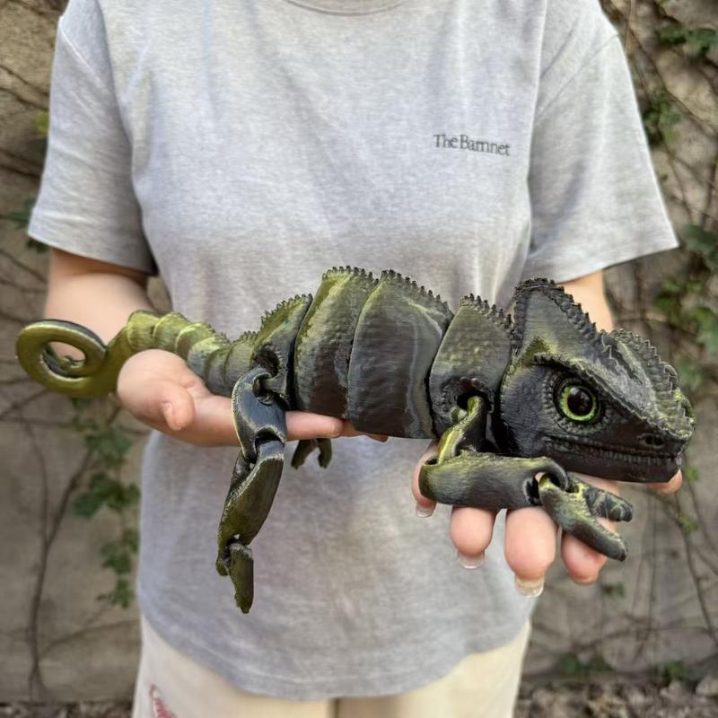 3D Printed Chameleon Figurine with Realistic Eyes, Moving Joints, Articulated Fidget Figurines, Home Decor, Christmas Gift, Birthday Present, Animal Statue