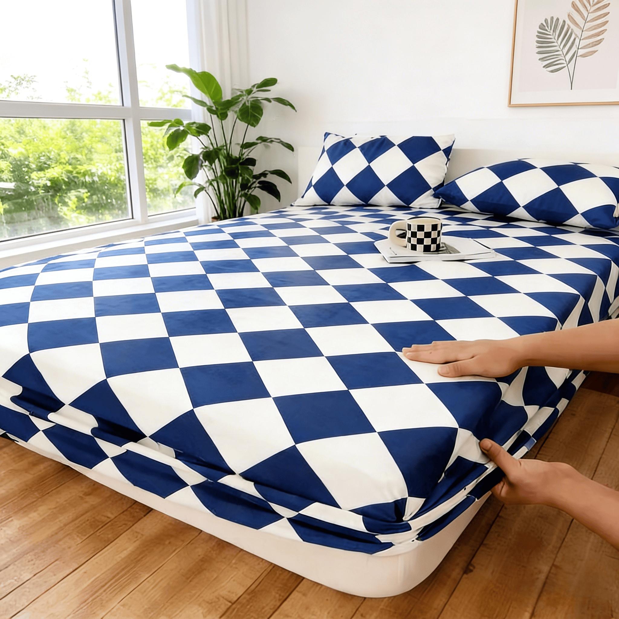 Black & White Checkerboard Premium Polyester Bedding Set, Checkered Geometric Pattern, Includes 1 Fitted Sheet and 2 Pillowcases, No Insert Durable Comfort Design, Modern Style Perfect Gift