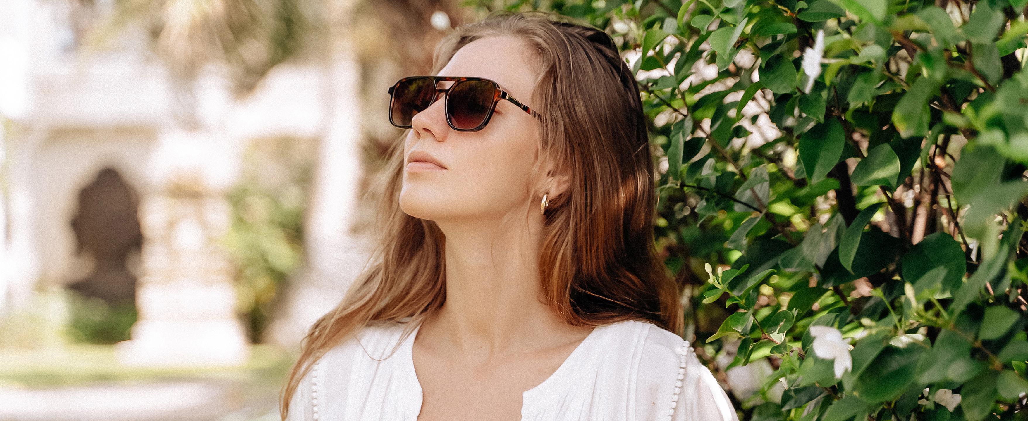 SOJOS Retro Aviator Sunglasses for Women Men,Trendy Rectangle Womens Mens Shades Sun Glasses SJ2202