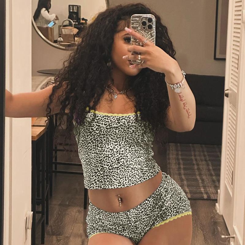 Sexy Casual Leopard Print Cami Top & Mid Waist Shorts Two Piece Set Contrast Lace Straps Trim for Women Summer Beach Vacation Outfits Party Dating Y2K Bodycon Suits
