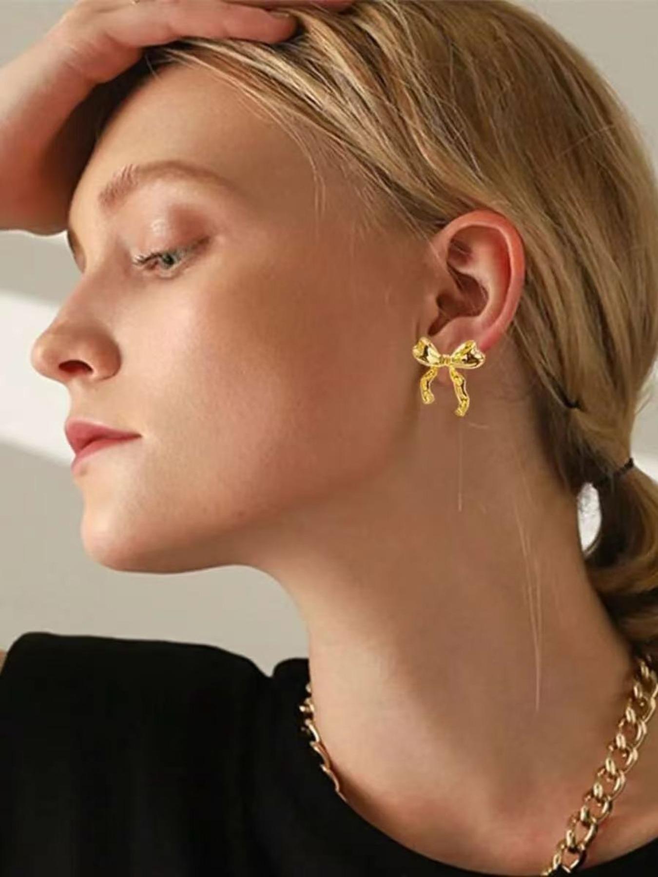 Elegant Bowknot Earrings for Women, Simple & Lightweight Design, Hypoallergenic, Perfect for Daily Wear, Dates, Parties, Birthday Gift, Elegant Minimalist Earrings